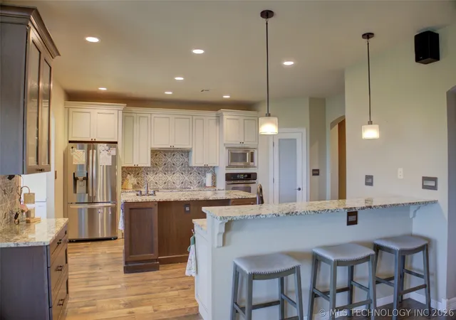 Photo 2 of Single family home for sale at 1501 Old N Pl, Sand Springs, OK 74063 | MLS# 2615550 | Listing updated on 2026-09-13