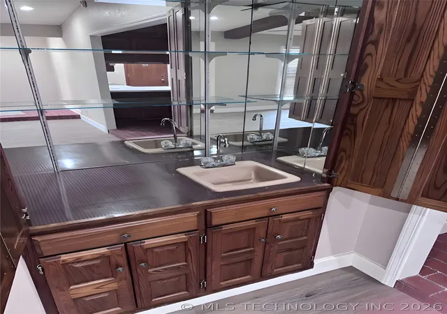 Photo 4 of Sale Pending at 3610 Whippoorwill Ln, Enid, OK 73703 | MLS# 2616262 | Listing updated on 2026-09-13