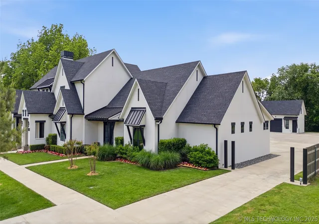 Photo 4 of Single family home for sale at 12920 S 152nd Eastavenue, Broken Arrow, OK 74011 | MLS# 2616064 | Listing updated on 2026-09-02