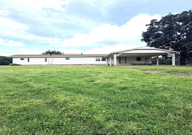 Manufactured home for sale at 29663 S 225 Road, Henryetta, OK 74437 | MLS# 2616376