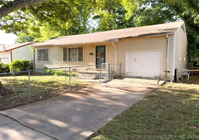 Photo 1 of Sale Pending at 282 E 52nd Place N, Tulsa, OK 74126 | MLS# 2616658 | Listing updated on 2026-09-11