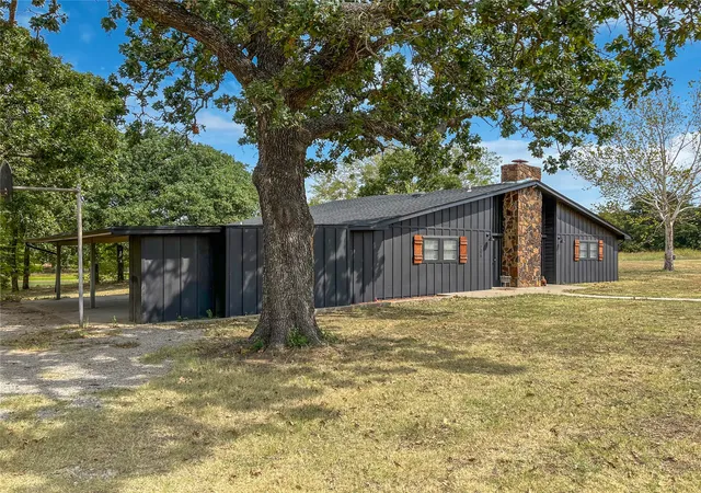 Photo 37 of Single family home for sale at 206 Tanglewood, Lone Grove, OK 73443 | MLS# 2616995 | Listing updated on 2026-09-30