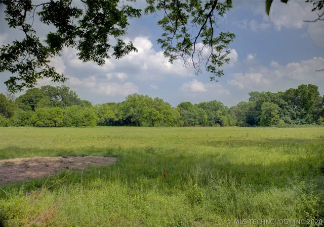 Photo 1 of Land for sale at 18925 S 205th Street, Haskell, OK 74436 | MLS# 2617116 | Listing updated on 2026-09-11