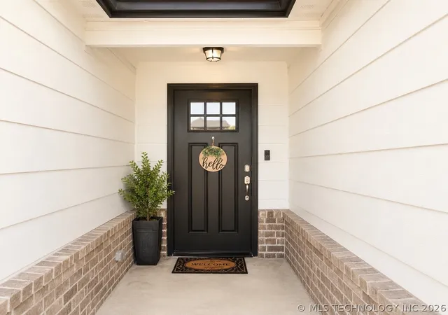 Photo 3 of Single family home for sale at 3509 E Sandusky St, Broken Arrow, OK 74014 | MLS# 2616936 | Listing updated on 2026-09-06