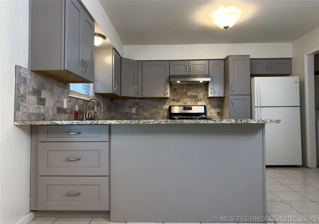 Photo 4 of Single family home for sale at 23712 E 104th Street S, Broken Arrow, OK 74014 | MLS# 2536004 | Listing updated on 2026-09-14