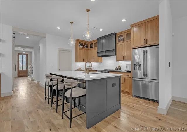 Photo 4 of Single family home for sale at 1433 E 37th Place, Tulsa, OK 74105 | MLS# 2617293 | Listing updated on 2026-09-07