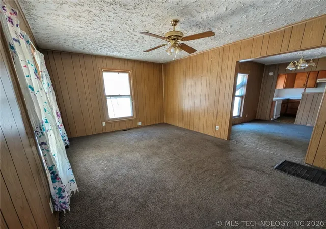 Photo 3 of Sale Pending at 701 N Grant Ave, Sand Springs, OK 74063 | MLS# 2617342 | Listing updated on 2026-09-13