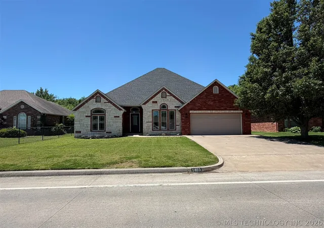 Photo 1 of Sale Pending at 1403 S 9th Street, Mc Alester, OK 74501 | MLS# 2617603 | Listing updated on 2026-09-02