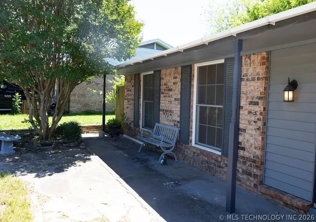 Photo 3 of Sale Pending at 1901 Mason, Durant, OK 74701 | MLS# 2616638 | Listing updated on 2026-09-14