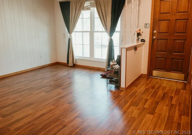 Photo 3 of Single family home for sale at 1901 Mason, Durant, OK 74701 | MLS# 2616638 | Listing updated on 2026-10-07