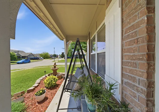 Photo 2 of Single family home for sale at 14601 E 108th Street, Owasso, OK 74055 | MLS# 2617317 | Listing updated on 2026-09-14