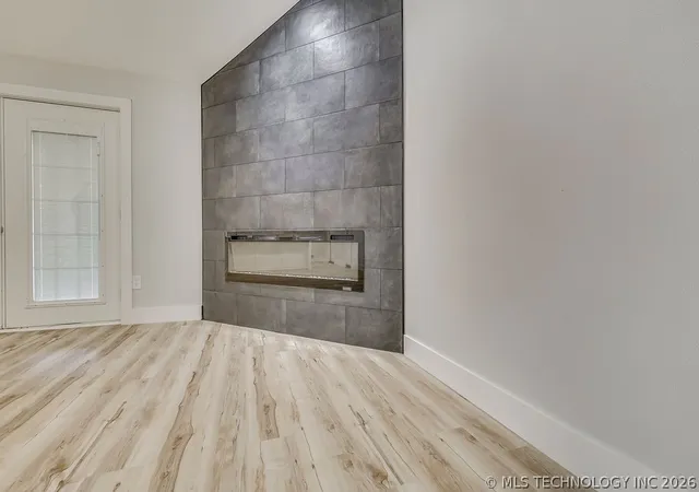 Photo 4 of Single family home for sale at 3829 S 117th Eastavenue, Tulsa, OK 74146 | MLS# 2617356 | Listing updated on 2026-09-03