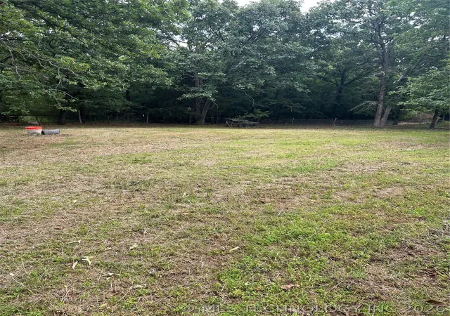 Photo 3 of Single family home for sale at 110955 S 1110 Road, Sallisaw, OK 74955 | MLS# 2617875 | Listing updated on 2026-09-10