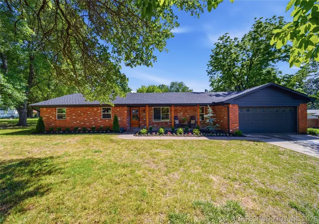 Photo 1 of Sale Pending at 9430 E 115th Street S, Bixby, OK 74008 | MLS# 2617916 | Listing updated on 2026-09-11
