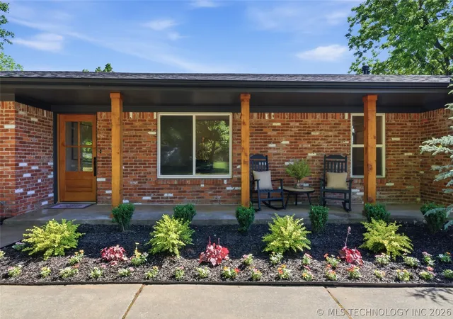 Photo 3 of Sale Pending at 9430 E 115th Street S, Bixby, OK 74008 | MLS# 2617916 | Listing updated on 2026-09-11