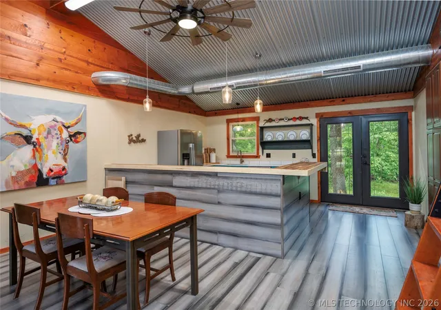 Photo 2 of Single family home for sale at 71 County Rd 3009, Bartlesville, OK 74003 | MLS# 2617940 | Listing updated on 2026-10-20