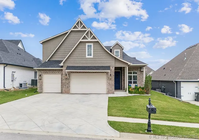 Photo 1 of Single family home for sale at 2888 Front Rd, Catoosa, OK 74015 | MLS# 2617993 | Listing updated on 2026-08-31
