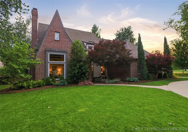 Photo 1 of Single family home for sale at 3110 E 44th Place, Tulsa, OK 74105 | MLS# 2618002 | Listing updated on 2026-09-04