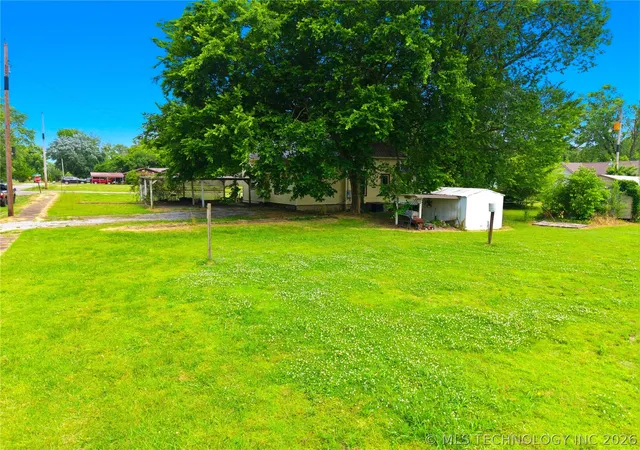 Photo 3 of Single family home for sale at 321 E Delaware, Westville, OK 74965 | MLS# 2618304 | Listing updated on 2026-09-04