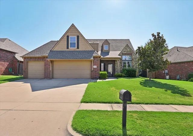 Photo 2 of Single family home for sale at 4625 S 173rd Eastavenue, Tulsa, OK 74134 | MLS# 2618607 | Listing updated on 2026-10-20