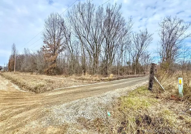 Photo 3 of Sale Pending at S 4280 Road, Checotah, OK 74426 | MLS# 2618801 | Listing updated on 2026-09-14