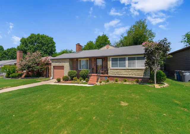 Photo 2 of Sale Pending at 2651 E 20th Street, Tulsa, OK 74104 | MLS# 2618824 | Listing updated on 2026-09-14