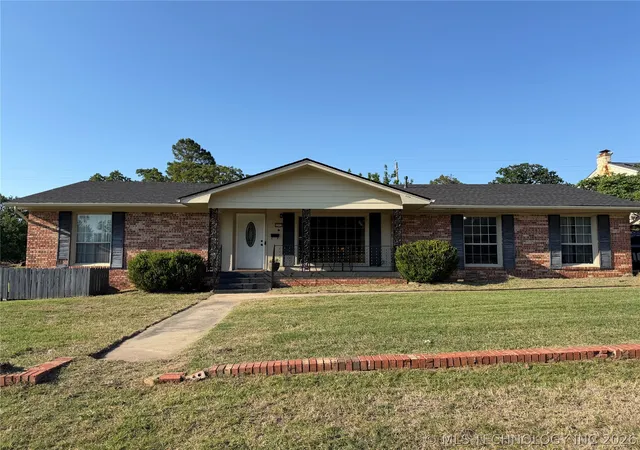 Photo 1 of Single family home for sale at 1517 E Miami, Mc Alester, OK 74501 | MLS# 2617172 | Listing updated on 2026-09-05