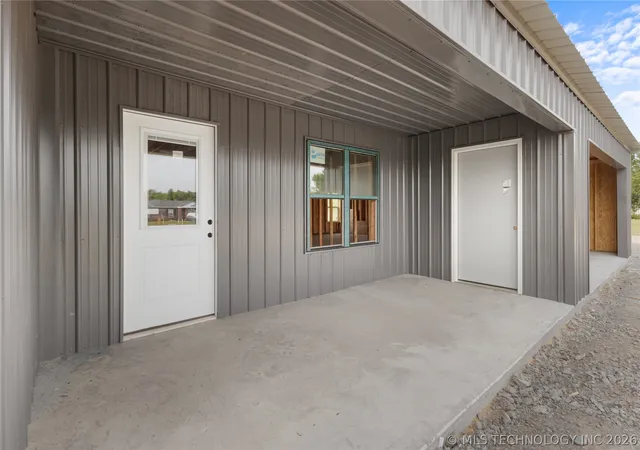 Photo 3 of Single family home for sale at 10 Texanna, Eufaula, OK 74432 | MLS# 2619057 | Listing updated on 2026-09-09