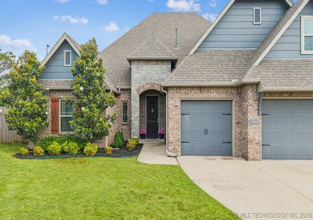Photo 2 of Single family home for sale at 1205 W Dover St, Broken Arrow, OK 74012 | MLS# 2619068 | Listing updated on 2026-09-02