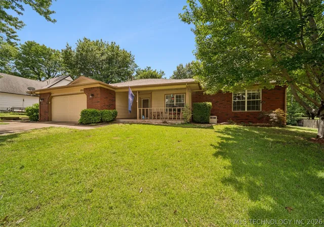 Photo 3 of Single family home for sale at 11950 S 266th Eastavenue, Coweta, OK 74429 | MLS# 2618942 | Listing updated on 2026-09-13