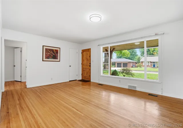Photo 3 of Single family home for sale at 4331 S Norfolk Ave, Tulsa, OK 74105 | MLS# 2618577 | Listing updated on 2026-09-27