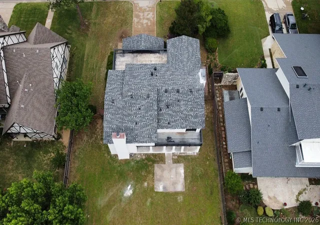 Photo 3 of Single family home for sale at 6228 S Pittsburg Ave, Tulsa, OK 74136 | MLS# 2619359 | Listing updated on 2026-09-09