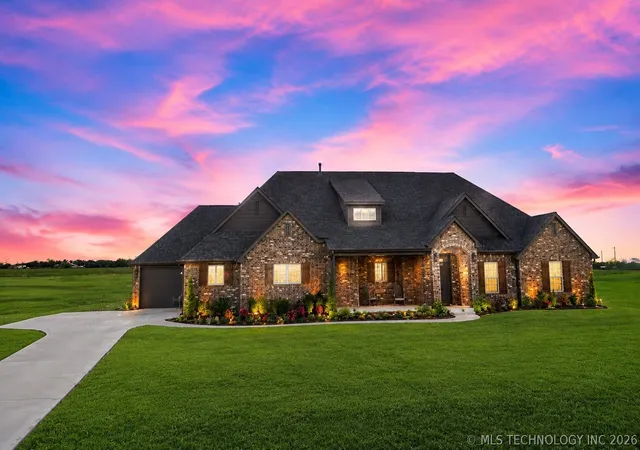 Photo 1 of Single family home for sale at 6706 E 136th Street, Collinsville, OK 74021 | MLS# 2619363 | Listing updated on 2026-09-13
