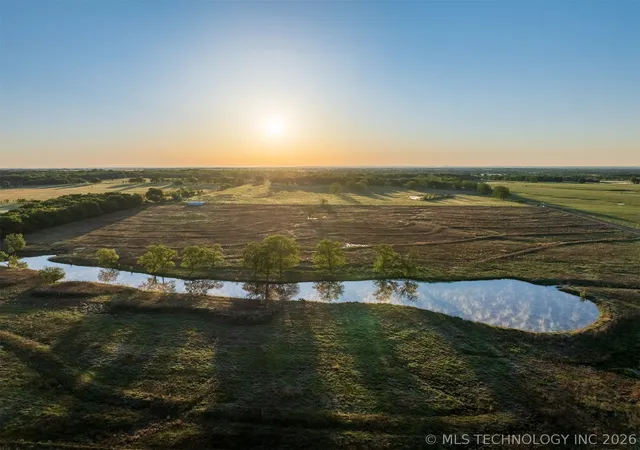Photo 1 of Sale Pending at 5 N 300 Road, Okmulgee, OK 74447 | MLS# 2619452 | Listing updated on 2026-09-14