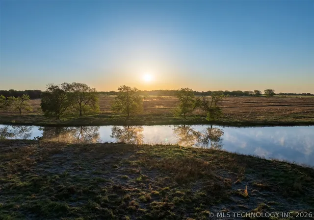 Photo 2 of Sale Pending at 5 N 300 Road, Okmulgee, OK 74447 | MLS# 2619452 | Listing updated on 2026-09-14