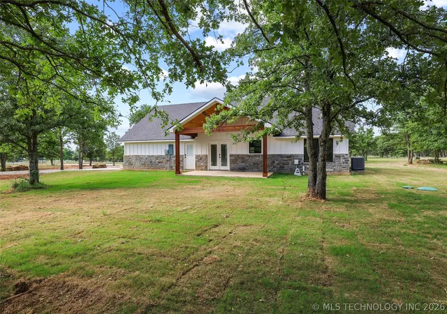 Photo 3 of Single family home for sale at 6915 Sims Rd, Colbert, OK 74733 | MLS# 2619557 | Listing updated on 2026-08-31
