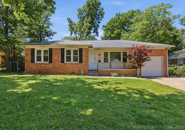 Photo 1 of Sale Pending at 3828 S Indianapolis Ave, Tulsa, OK 74135 | MLS# 2619566 | Listing updated on 2026-08-31