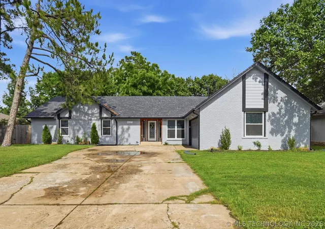Photo 1 of Sale Pending at 8137 S 76th East Ave, Tulsa, OK 74133 | MLS# 2619788 | Listing updated on 2026-09-14