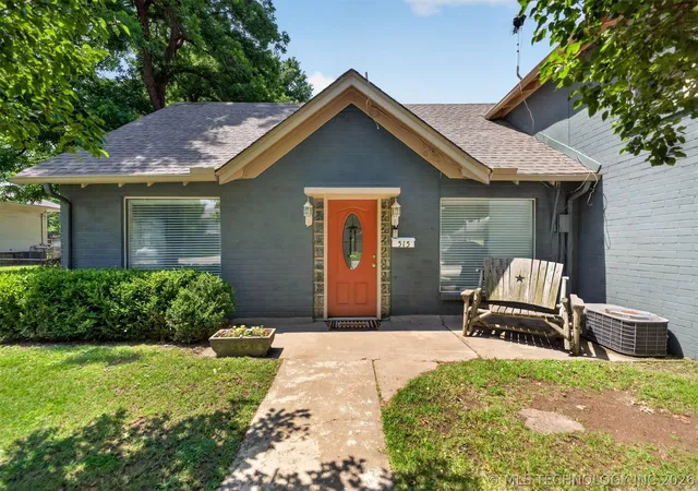 Photo 3 of Single family home for sale at 515 W Delaware, Vinita, OK 74301 | MLS# 2619916 | Listing updated on 2026-09-07