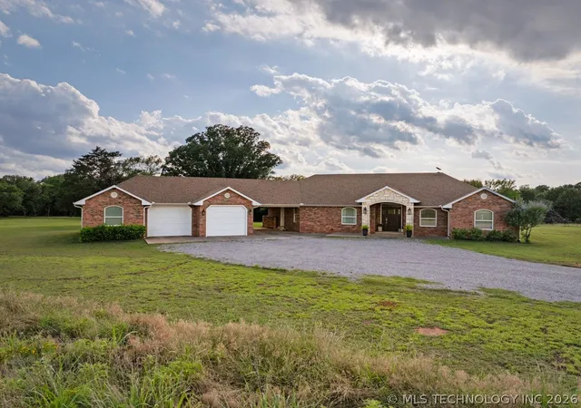 Photo 1 of Sale Pending at 17373 Sumac Rd, Madill, OK 73446 | MLS# 2619933 | Listing updated on 2026-09-08