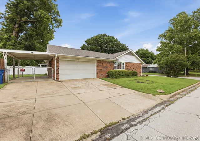Photo 3 of Single family home for sale at 2744 S 75th East Ave, Tulsa, OK 74129 | MLS# 2620135 | Listing updated on 2026-09-14