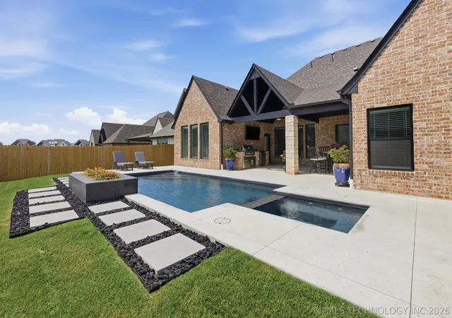 Photo 3 of Single family home for sale at 14257 S Delaware Pl, Bixby, OK 74008 | MLS# 2620401 | Listing updated on 2026-10-06