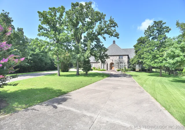 Photo 3 of Single family home for sale at 4224 S 69th Westavenue Ne, Tulsa, OK 74107 | MLS# 2620494 | Listing updated on 2026-09-14
