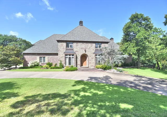 Photo 3 of Single family home for sale at 4224 S 69th Westavenue NE, Tulsa, OK 74107 | MLS# 2620494 | Listing updated on 2026-09-14