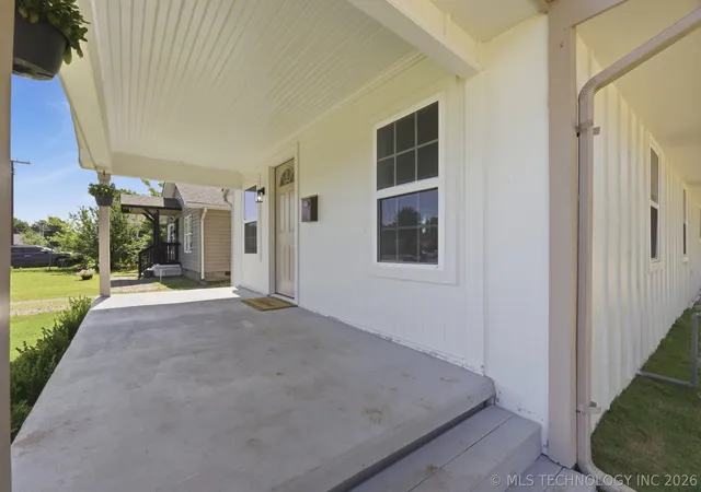 Photo 3 of Single family home for sale at 2910 W 48th Street, Tulsa, OK 74107 | MLS# 2619821 | Listing updated on 2026-09-03
