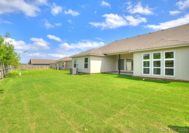 Photo 3 of Sale Pending at 13301 E 125th Street, Collinsville, OK 74021 | MLS# 2620580 | Listing updated on 2026-09-10