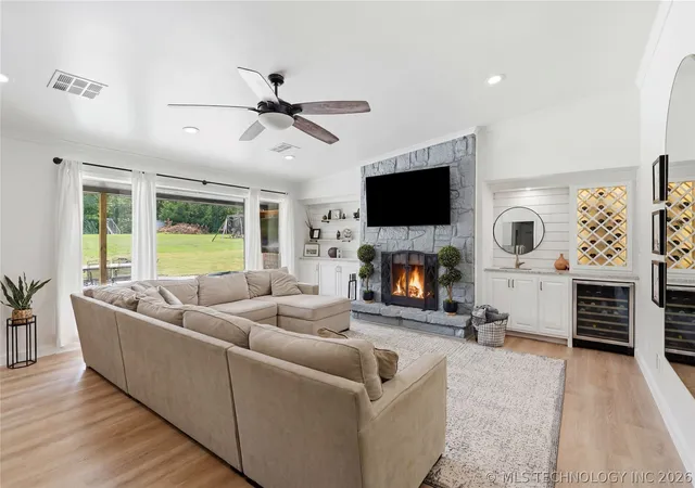 Photo 2 of Single family home for sale at 7601 S 225th Eastavenue, Broken Arrow, OK 74014 | MLS# 2619718 | Listing updated on 2026-08-30