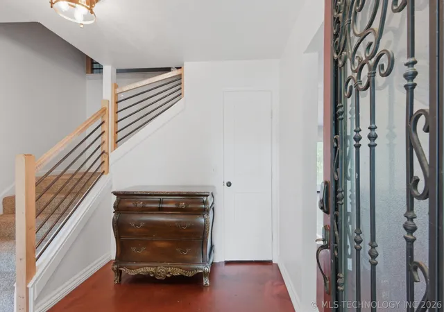 Photo 3 of Single family home for sale at 6903 E 99th Street, Tulsa, OK 74133 | MLS# 2620605 | Listing updated on 2026-09-14