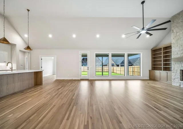 Photo 4 of Sale Pending at 14271 S Delaware Pl, Bixby, OK 74008 | MLS# 2620610 | Listing updated on 2026-09-10