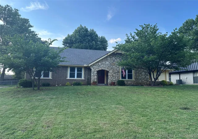 Photo 1 of Sale Pending at 3133 E 79th Street S, Tulsa, OK 74136 | MLS# 2619067 | Listing updated on 2026-09-04